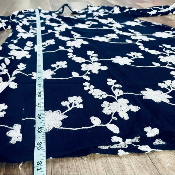 Umgee Blue And White Floral Embroidered Swing Dress Small - Picture 7 of 7